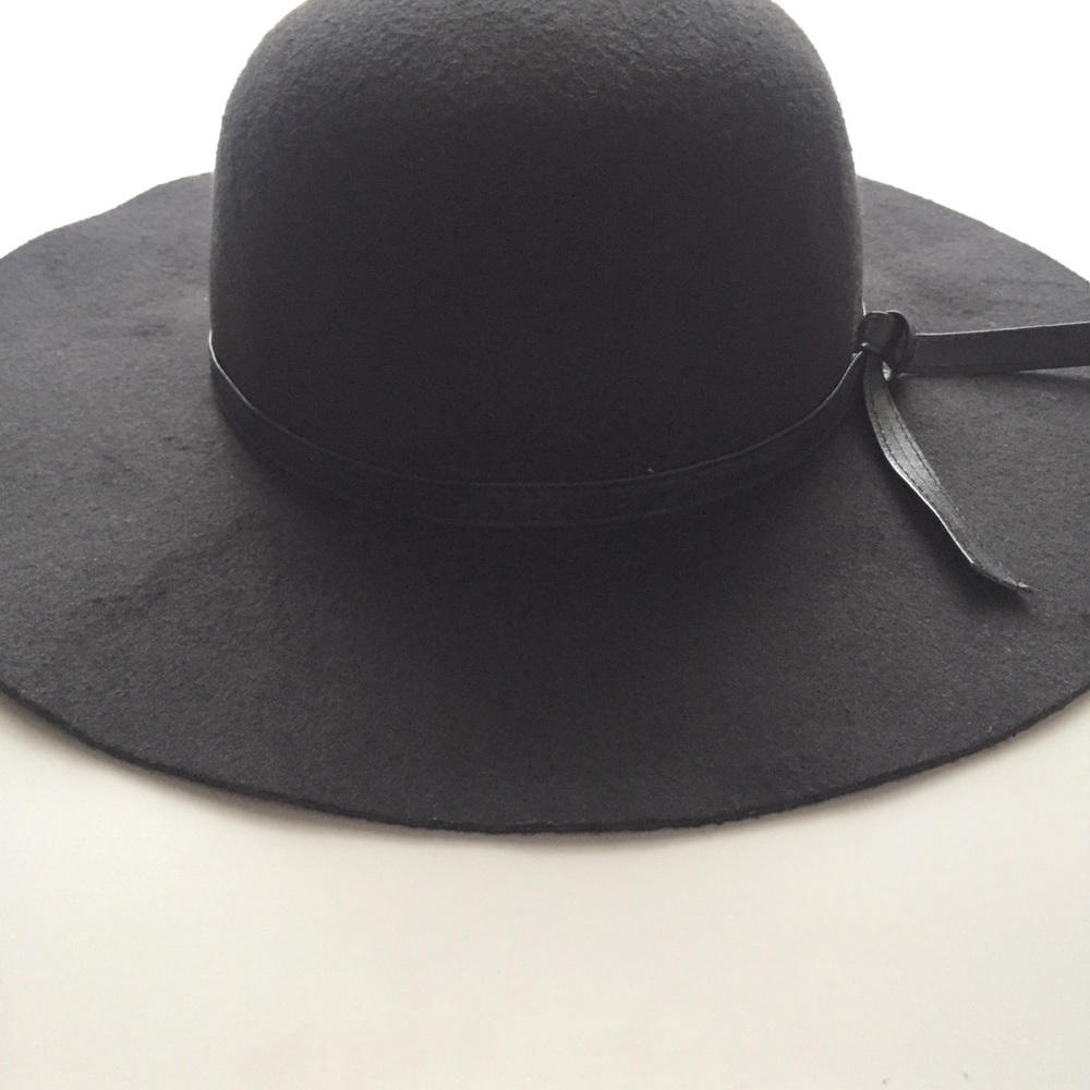 Floppy Felt Hat